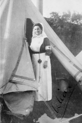 Highly-decorated Sydney WW1 nurse Alice Cashin who saved injured soldiers on a torpedoed hospital ship whose body is in an unmarked grave.
