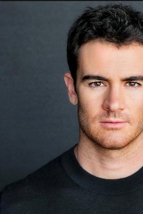 G'day Phil: Ben Lawson plays a prospective buyer of the house next to the Dunphys in <i>Modern Family</i>.