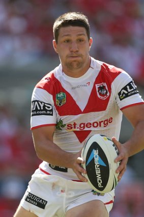 Gareth Widdop in action for the Dragons against St George.