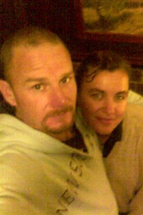 "Nothing suspicious" in woman's fatal fall: Paul Veitch and Megan Moody, who died after falling over a cliff. 
