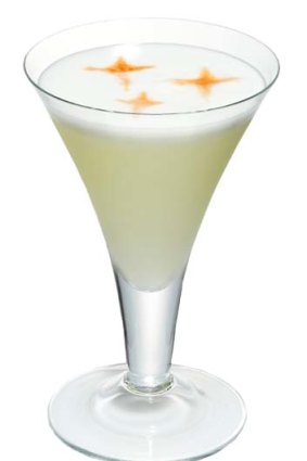 The national Peruvian cocktail, pisco sour.