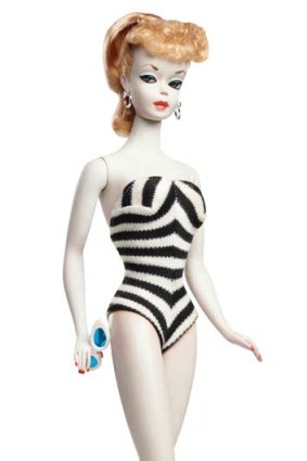 1959 Teen Fashion Model Barbie doll.