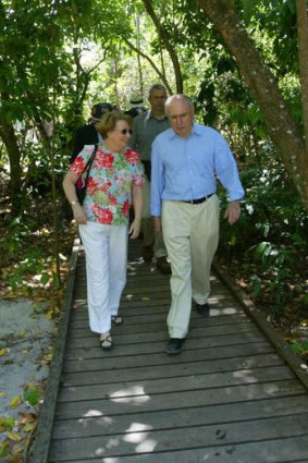 John Howard and wife Janette visit Green Island during the 2004 election campaign.
