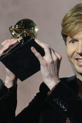 Grammys 2015 wnner for Album Of The Year - Beck.