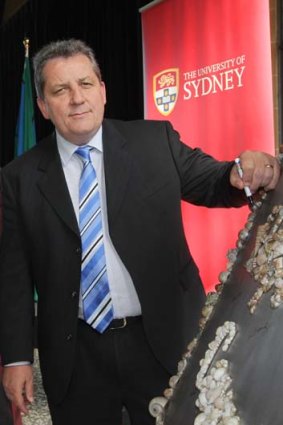 Minister for Science Chris Evans at the University of Sydney.