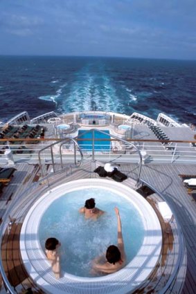 Stomach bugs spreading through ships are causing headaches for the cruise industry.