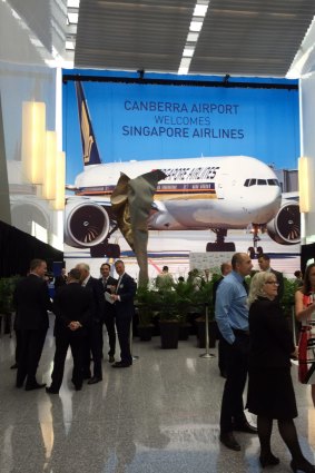 Singapore Airlines is announcing on Wednesday international flights to and from Canberra.