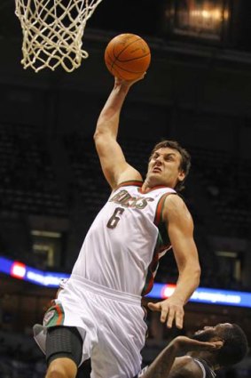 Andrew Bogut in action for the Milwaukee Bucks in the NBA.