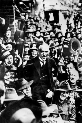 Prime Minister William Billy Hughes gets a wild welcome from Diggers during a visit to London in 1917. A far cry from his meeting at Warwick Railway Station.