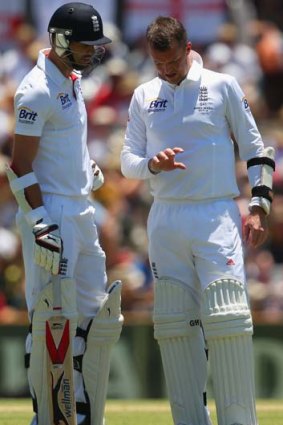 James Anderson and Graeme Swann, beleaguered with bat and ball in Australia, 2013.
