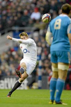 Toby Flood scored all of England's 18 points with penalty goals.