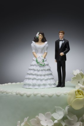 Married men have a median super balance that is about 80 per cent more than single men, 125 per cent more than married women and 145 per cent more than single women.