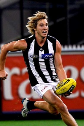Collingwood fans will be pleased to see Dale Thomas in black and white for at least the next two years.