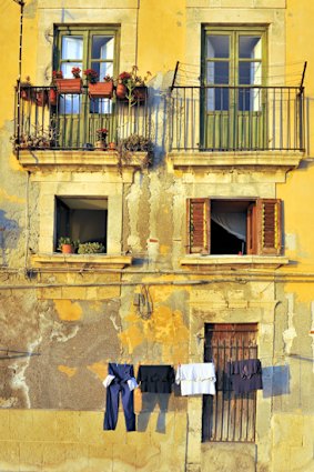 Dawn coast ... reflections of the simple life in ancient Syracuse.