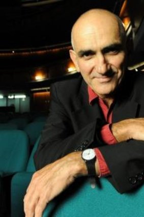 Paul Kelly is one of the performers to appear at St Kilda's Palais Theatre in November at a special concert and induction ceremony.
