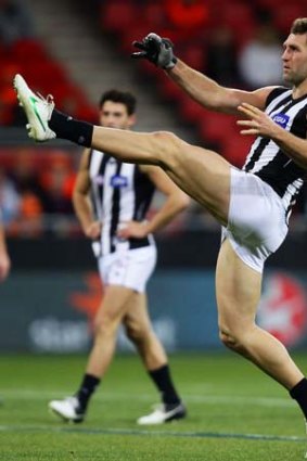 Travis Cloke has attracted five-year $1 million per season offers from two clubs.
