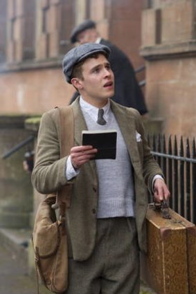 Ian de Caestecker plays a young James Herriot.