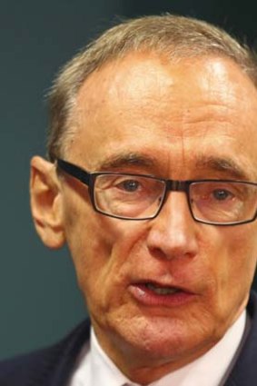 "We need to have a big public discussion": Former premier Bob Carr.