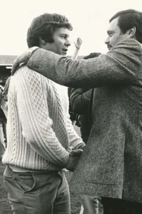Ron Barassi congratulates David Parkin after Hawthorn's win in the grand final of 1978.