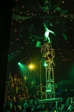 Spiegelworld's green fair in action.