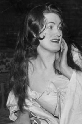 Dame Joan Sutherland as Lucia in <i>Lucia di Lammermoor</i> at Covent Garden.