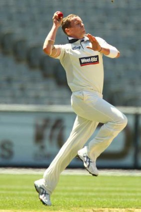 Good to go ... Peter Siddle in action at the MCG yesterday.
