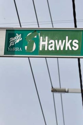 Another Hawks Street sign.