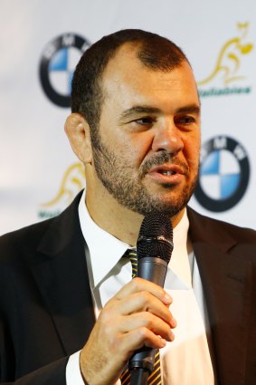 "I don't change with the wind": Cheika.