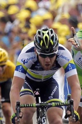 What da!: Peter Sagan protests to Matt Goss at the Australian?s sprint finish.
