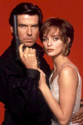 Pierce Brosnan and Isabella Scorupco in <i>GoldenEye</i>.