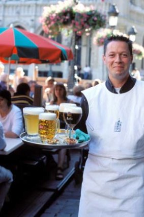 A waiter at Roi d'Espagne.