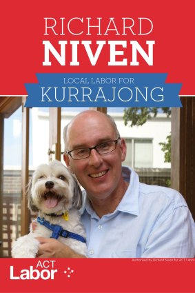 The election poster for Labor candidate for Kurrajong, Richard Niven, featuring the family pooch, Ollie. 