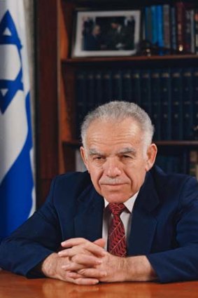 Hawk &#8230; two-time Israeli prime minister Yitzhak Shamir.
