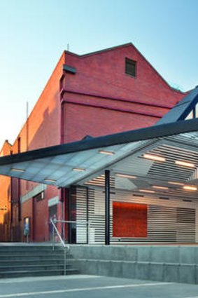 An outside view of the Art Gallery of Ballarat Annexe.