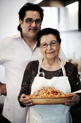 Guy Grossi photographed by Sharyn Cairns with his mother Marisa in <i>Recipes from My Mother’s Kitchen</i>.