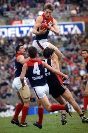 Schwarz against St Kilda in 1994.