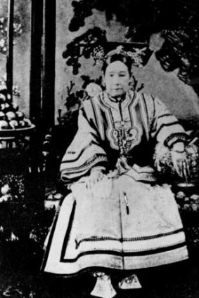 Empress Dowager Cixi, aka Empress Dowager Tzu-hsi of China. Manchu Qing Dynasty (1861-1908).