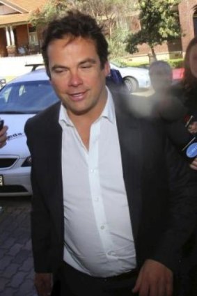 Lachlan Murdoch arrives at the Bondi Beach home of James Packer on Monday.