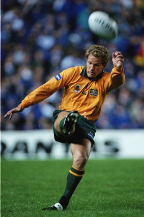 Michael Lynagh in action for Australia against Argentina.