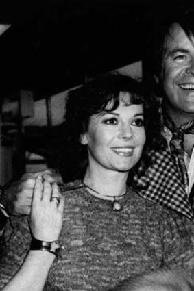 Robert Wagner with his wife, Natalie Wood, in Los Angeles in 1980. Wagner refuses to be interviewed for a renewed inquiry into Wood's death.