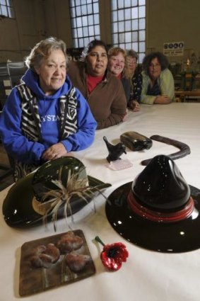 Indigenous artists Jenni Kemarre Martiniello,  Hayley Hoolihan, Joyce Graham, Lyn Talbot and Lyndy Delian at the Canberra Glassworks with  works for the Anzac centenary exhibition.