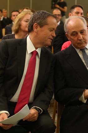 Sage advice: Bill Shorten and Paul Keating at a special caucus meeting.