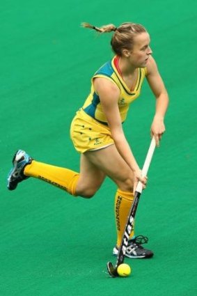 Emily Smith in action for the Hockeyroos.