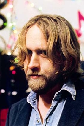 Singing from the heart ... Hayes Carll.