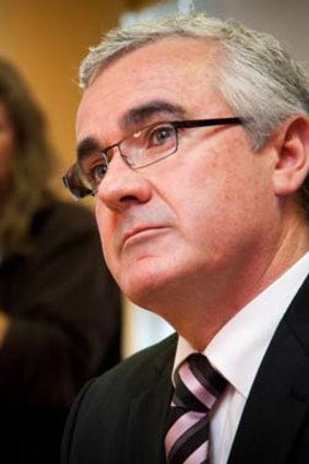 Close ALP owned gambling venues: Andrew Wilkie.