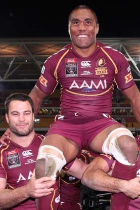 "It's always hard coming back out of Origin ... I always find it takes a little bit of time to get back into it" ... Queensland and Broncos veteren prop Petero Civoniceva, centre.