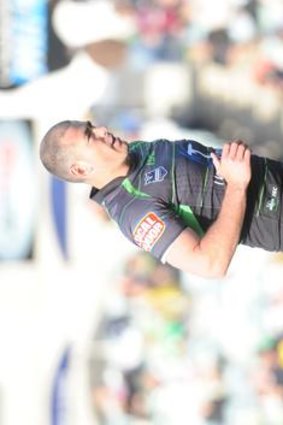 Terry Campese limps off the field after tearing his groin against the Cowboys last year.