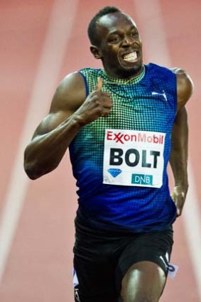 Usain Bolt gives the thumbs up as he wins the men's 200 m event during the Diamond League athletics competition in Oslo.