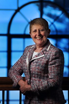 Author Mem Fox tore apart the arguments for the superiority of a private school education while speaking at the National Press Club.