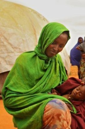 Ladhan Waraq with her daughter Sahlan Mohammed in July 2011.